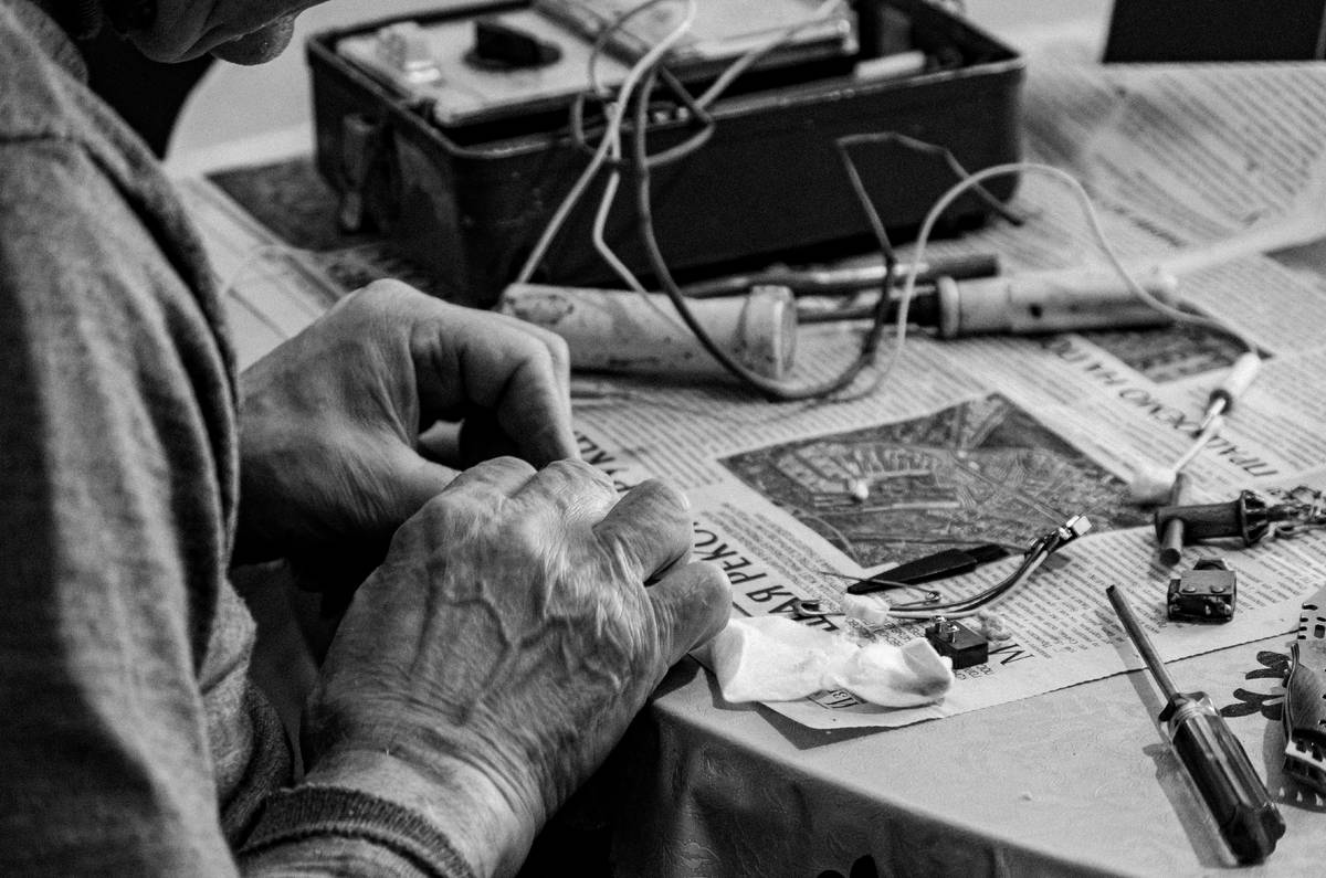 How to Wire a Solar Panel: 7 Proven Steps to Avoid Costly Mistakes